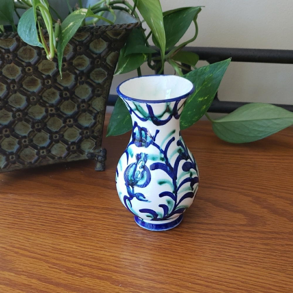 Vtg Hand-Painted Ceramic Vase - White W/ Blue & Green Floral Accents - 5.25"H